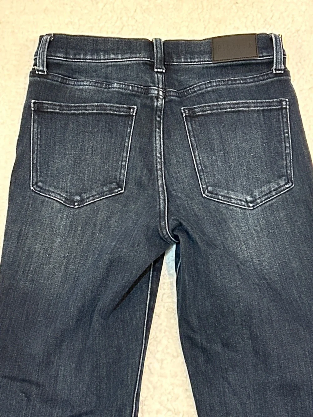 Pistola Madi High Rise Modern Slim Jean size 28 Iconic